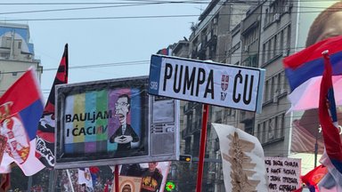 Hundreds of thousands of Serbs gathered at the weekend to protest against President Aleksandar Vučić 